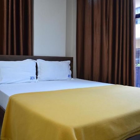 Royal Star Hotels Bangalore Buitenkant foto