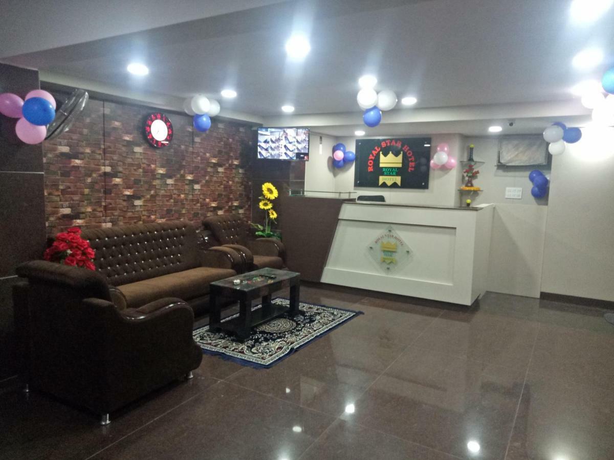 Royal Star Hotels Bangalore Buitenkant foto